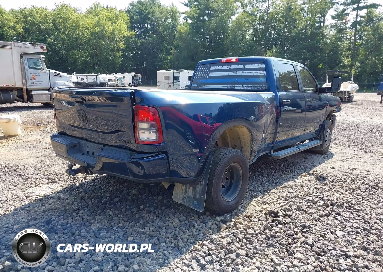 2022 Ram 3500 Big Horn 4X4 8' Box VIN:3C63RRHL6NG415372 - 4