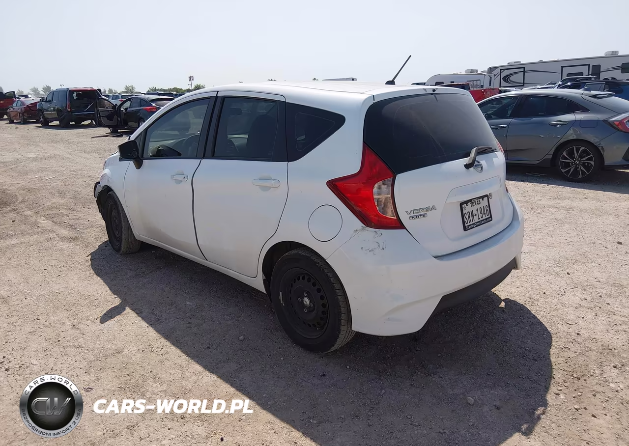 2018 Nissan Versa Note S VIN:3N1CE2CP6JL360710 - 3