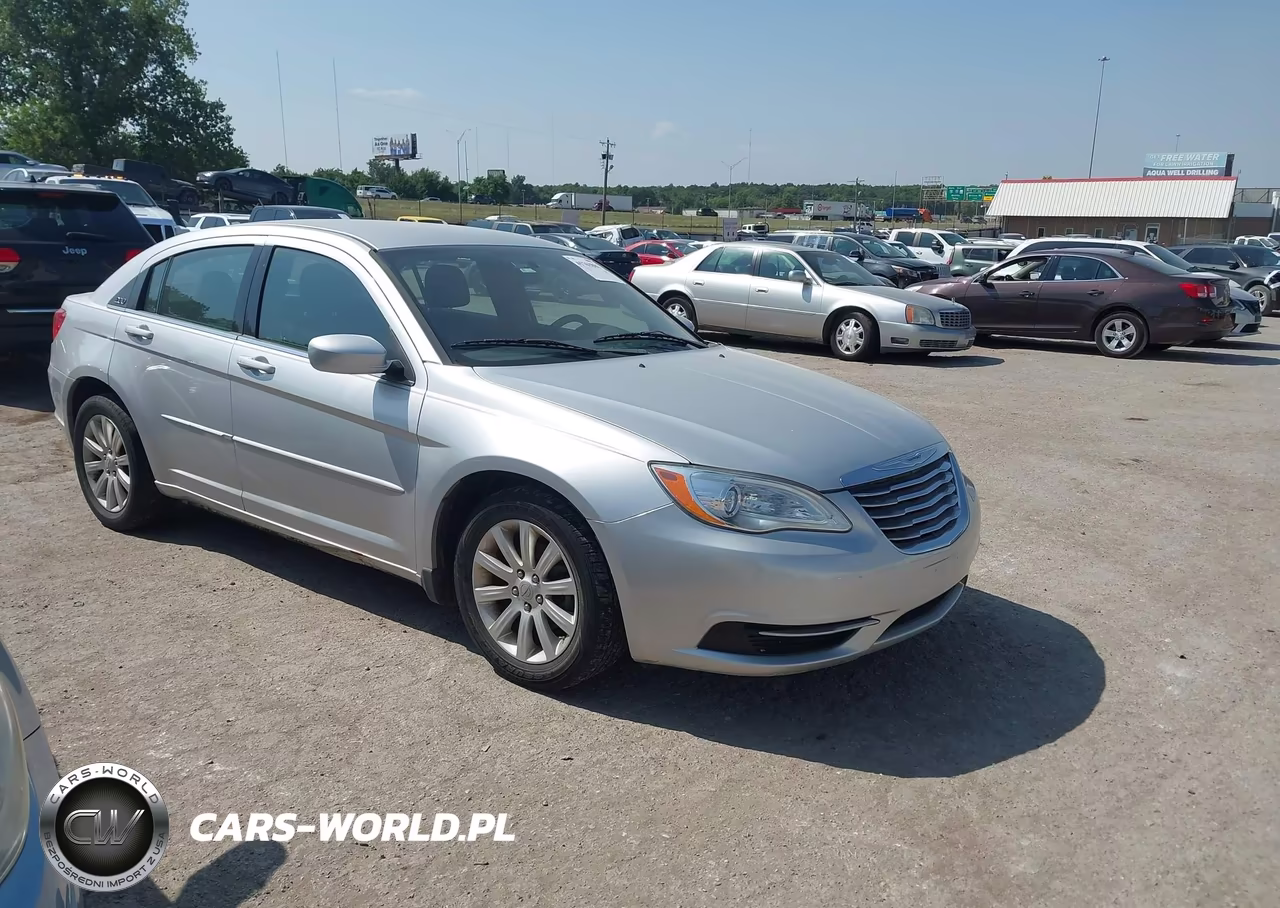 2012 Chrysler 200 Touring