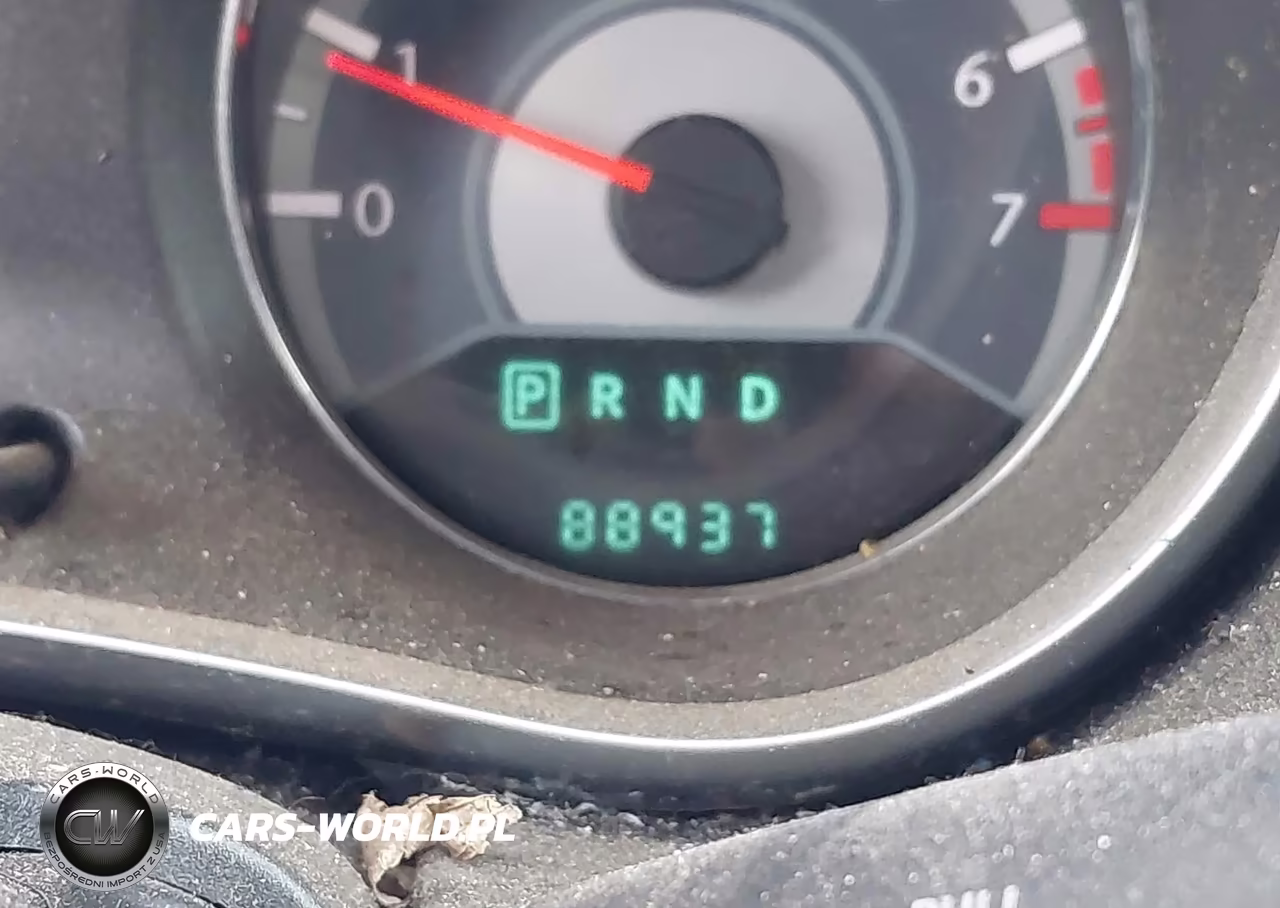 2012 Chrysler 200 Touring VIN:1C3CCBBB3CN212644 - 7