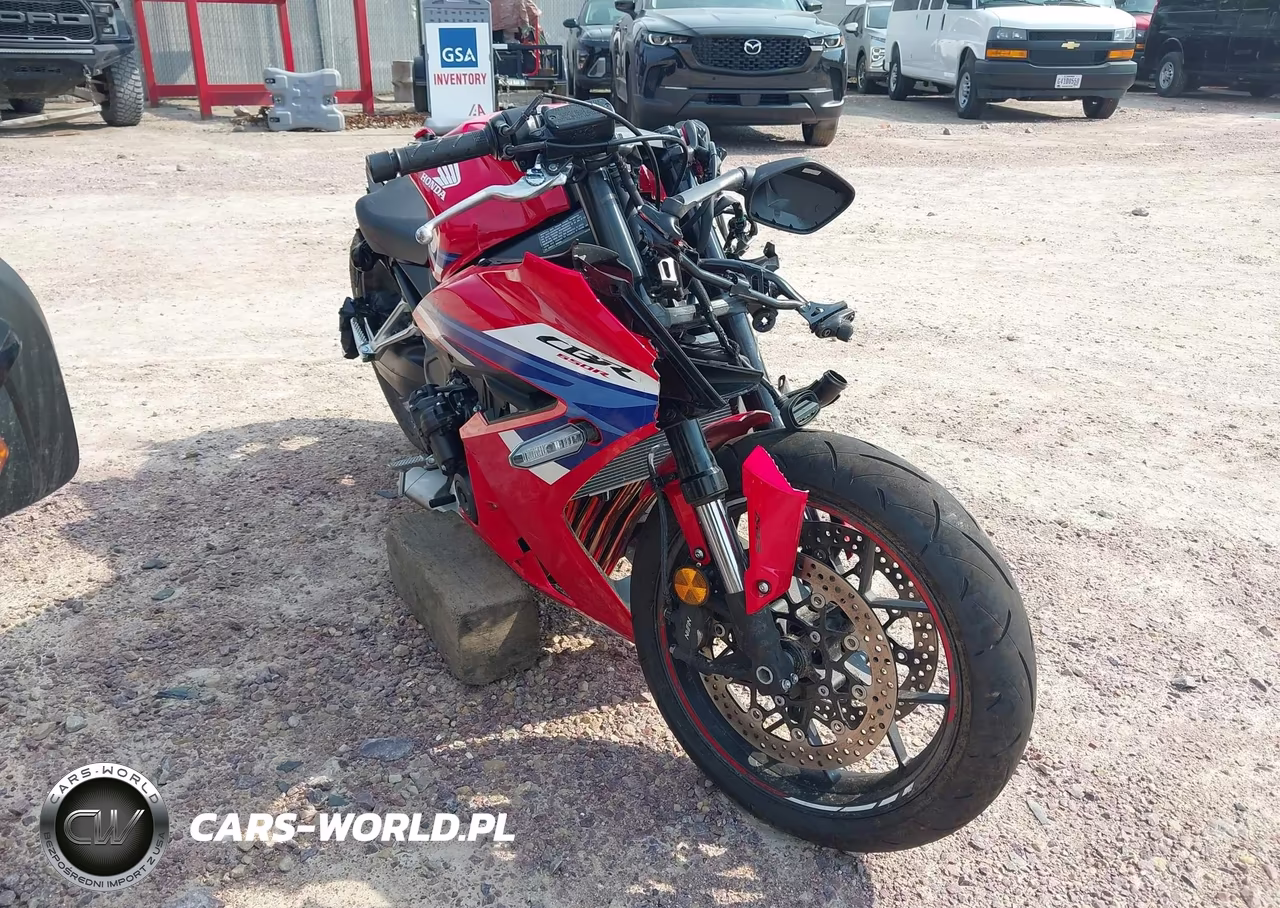 2025 Honda Cbr650 R – zdjęcie 1 z 18