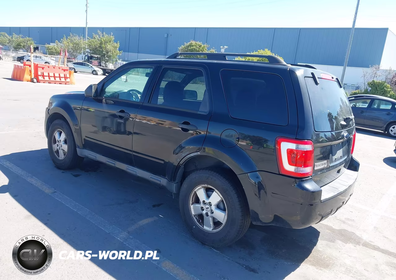 2012 Ford Escape Xlt VIN:1FMCU9D78CKB18718 - 3