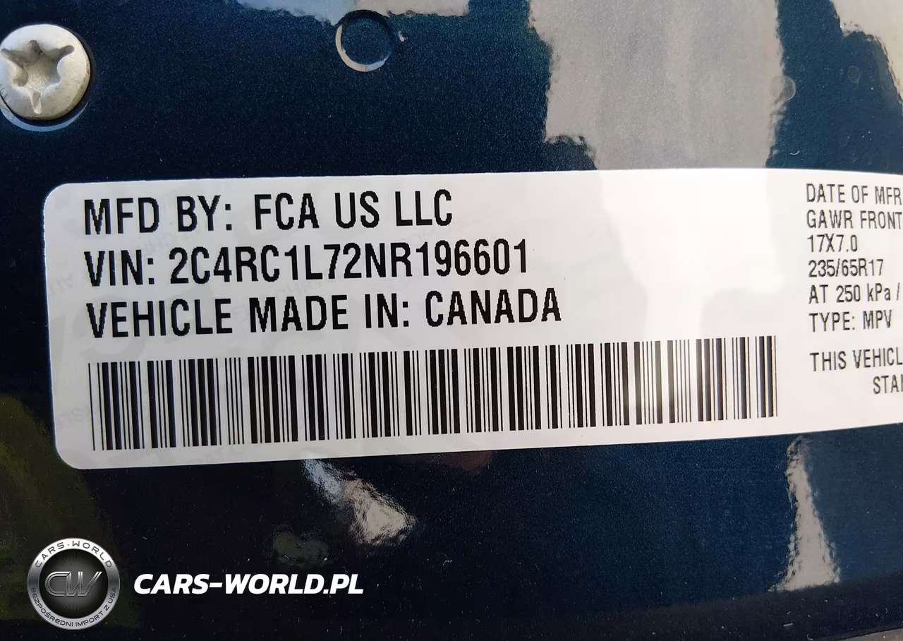 2022 Chrysler Pacifica Hybrid Touring L VIN:2C4RC1L72NR196601 - 9