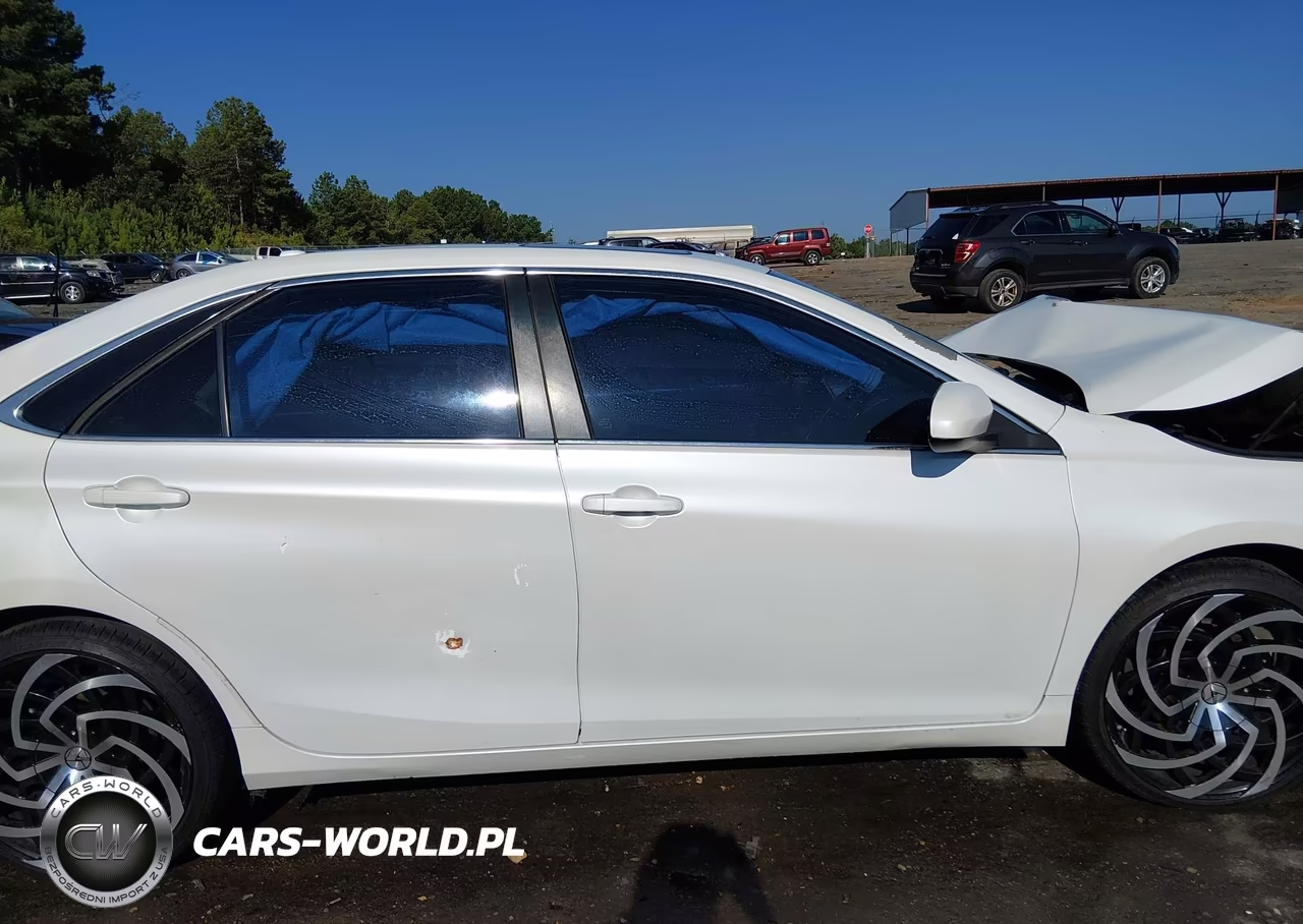 2016 Toyota Camry Se VIN:4T1BF1FK3GU181129 - 14
