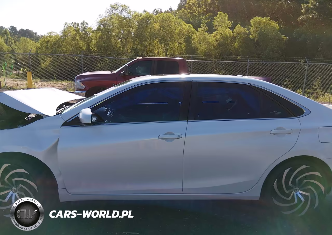 2016 Toyota Camry Se VIN:4T1BF1FK3GU181129 - 15