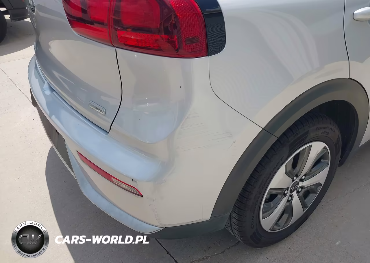2018 Kia Niro Fe VIN:KNDCB3LC8J5186910 - 13