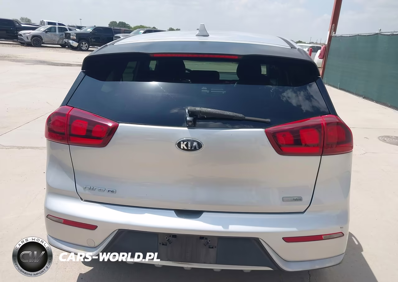 2018 Kia Niro Fe VIN:KNDCB3LC8J5186910 - 18