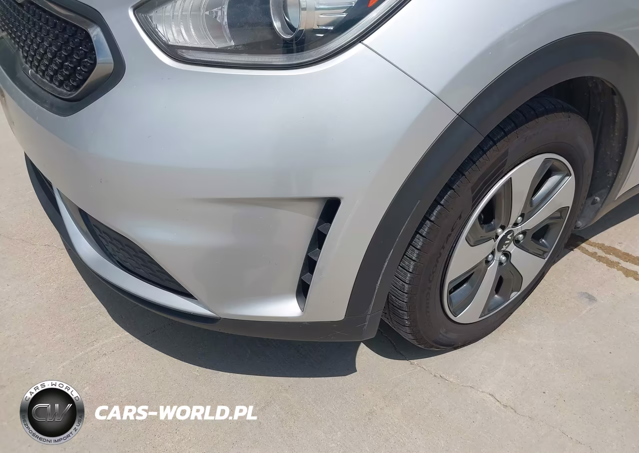 2018 Kia Niro Fe VIN:KNDCB3LC8J5186910 - 6