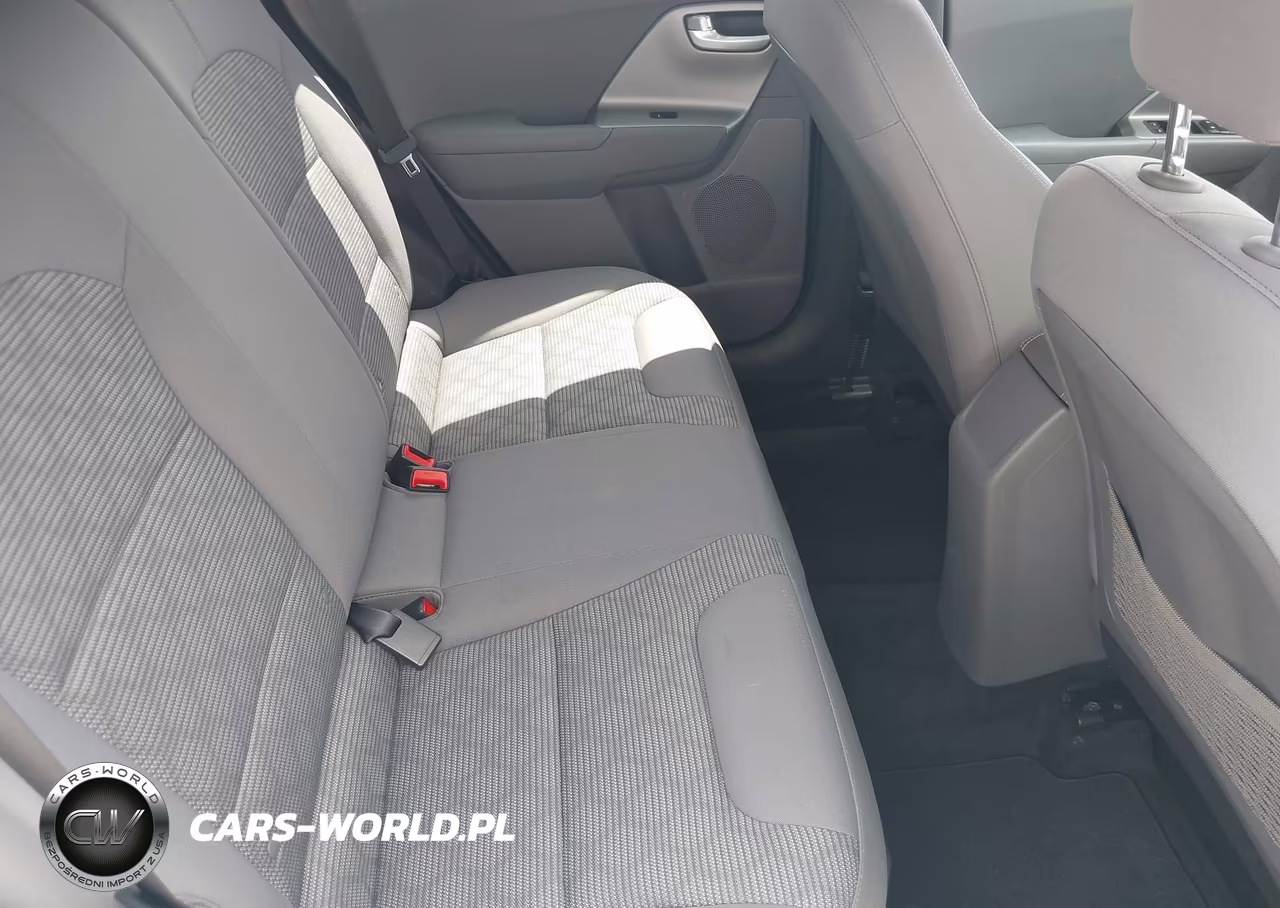 2018 Kia Niro Fe VIN:KNDCB3LC8J5186910 - 8