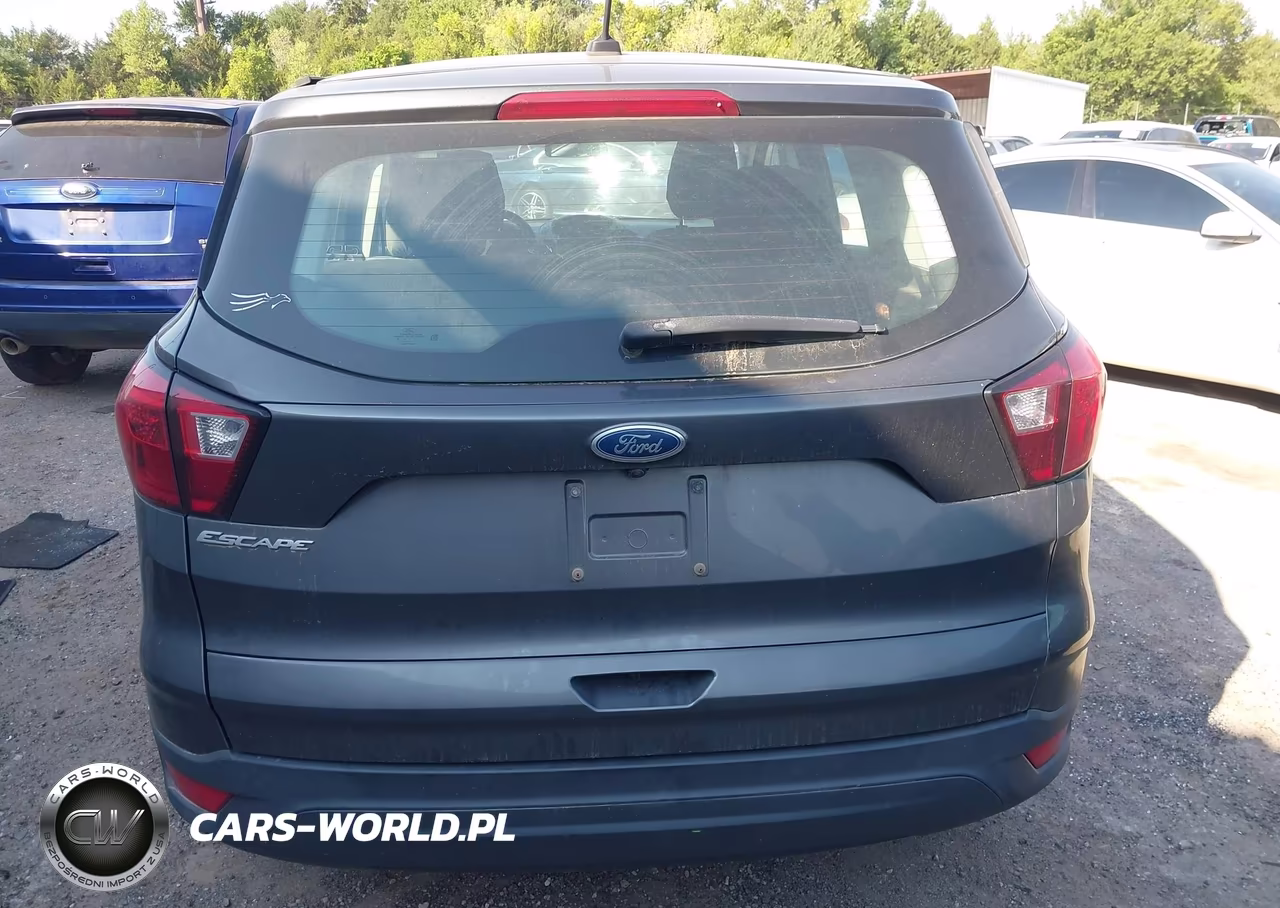 2019 Ford Escape S VIN:1FMCU0F75KUA62863 - 17