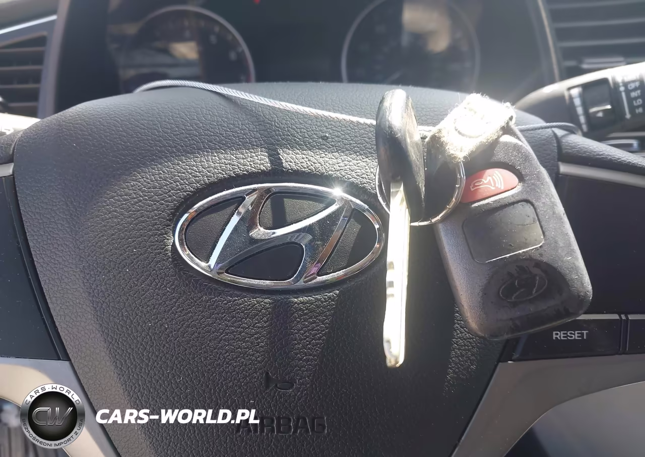 2017 Hyundai Elantra Se VIN:5NPD74LF2HH110261 - 11