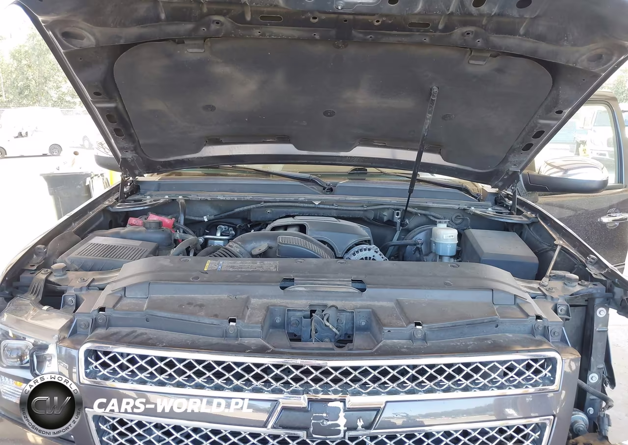 2010 Chevrolet Suburban 1500 Ltz VIN:1GNUKKE38AR187700 - 10