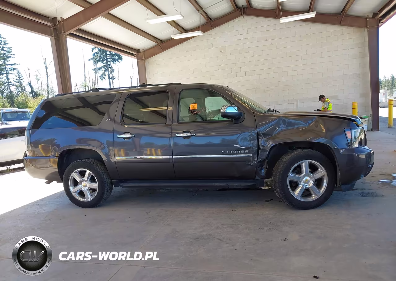 2010 Chevrolet Suburban 1500 Ltz VIN:1GNUKKE38AR187700 - 13