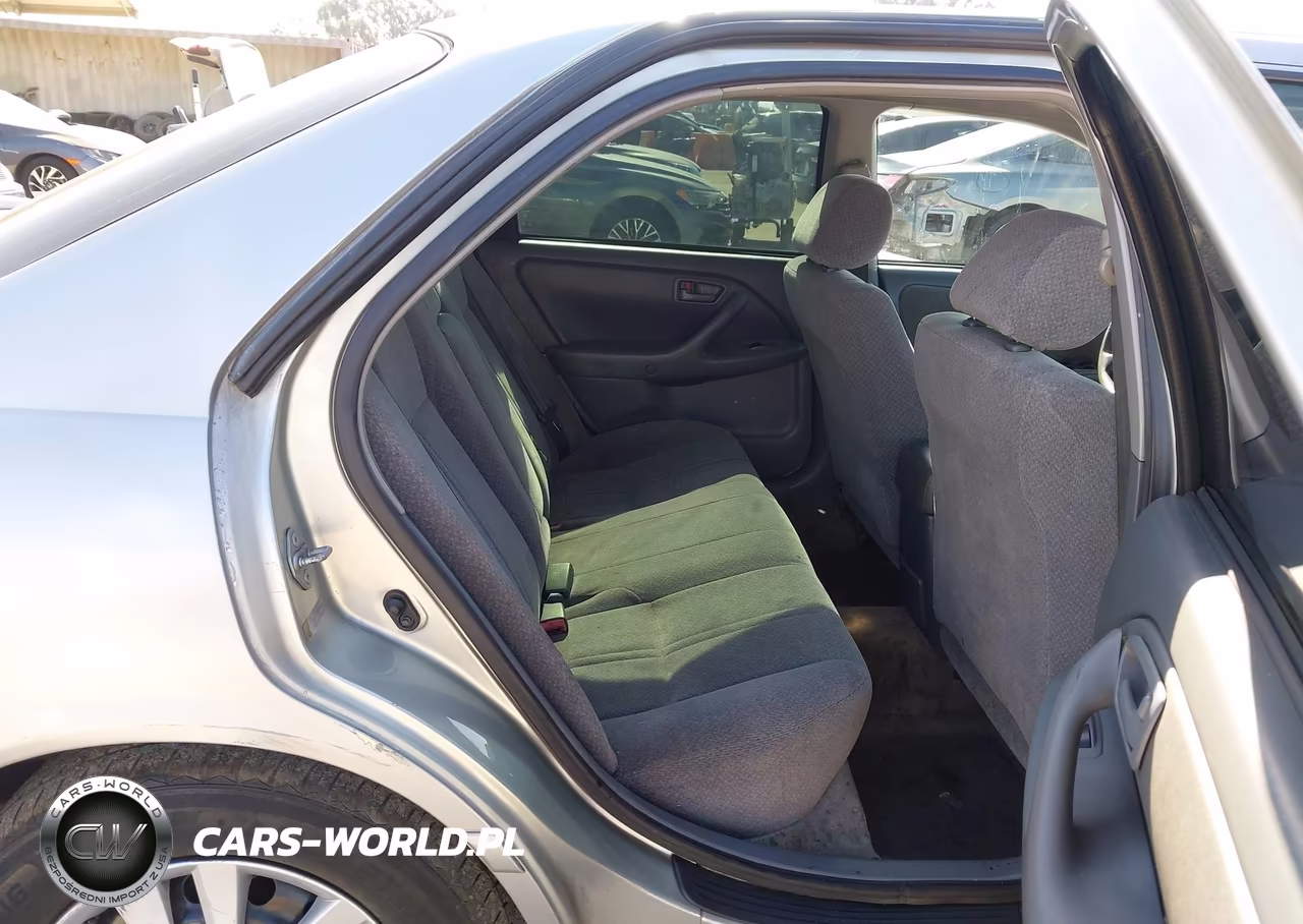 2000 Toyota Camry Le VIN:JT2BG22K8Y0498614 - 8