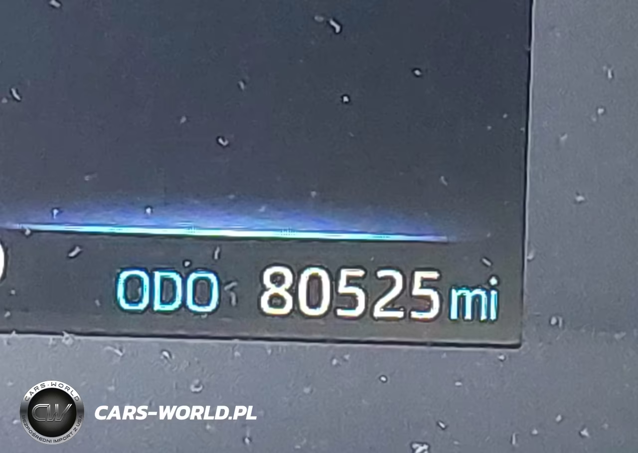 2025 Toyota Corolla Hybrid Le VIN:JTDBCMFE0S3102555 - 15