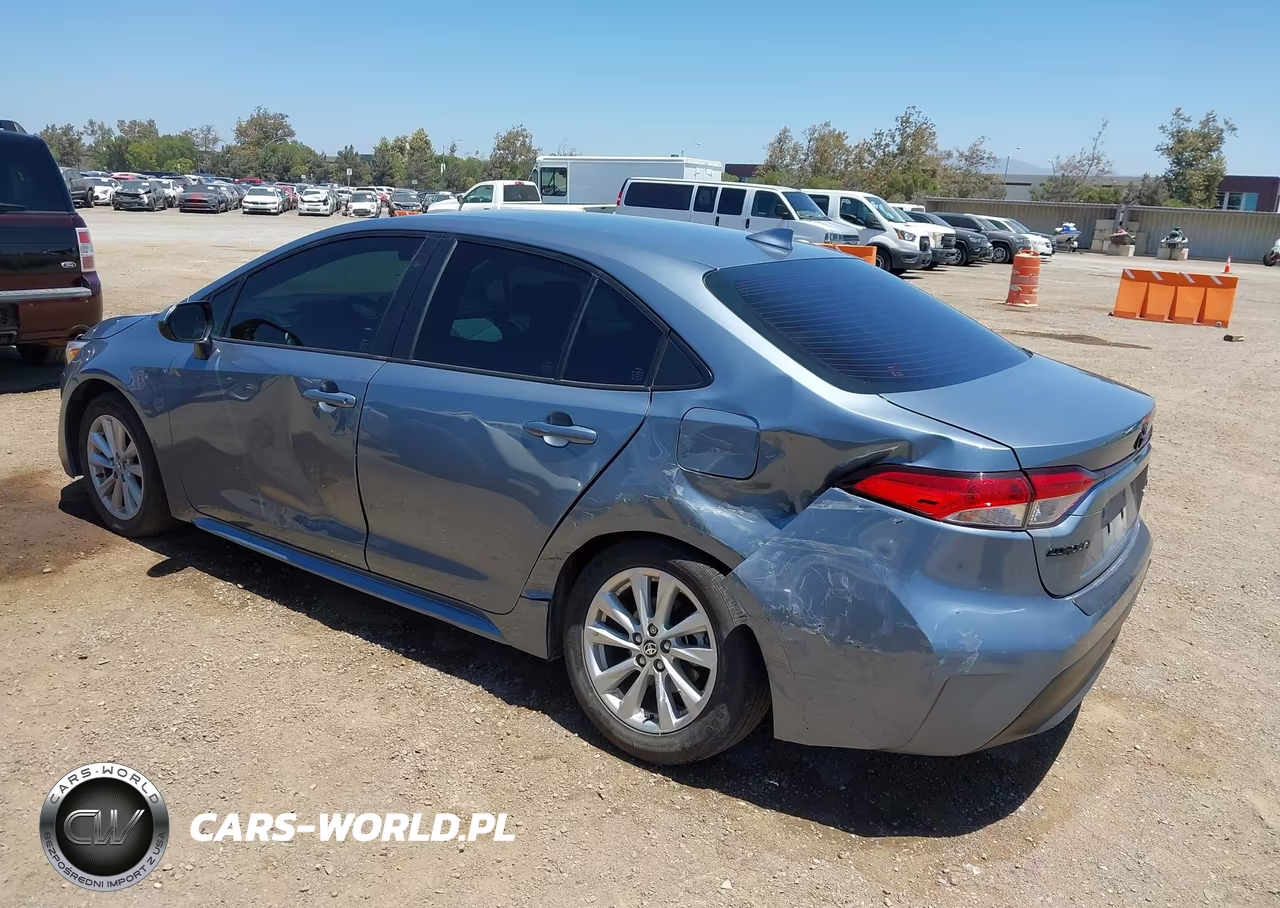 2025 Toyota Corolla Hybrid Le VIN:JTDBCMFE0S3102555 - 3