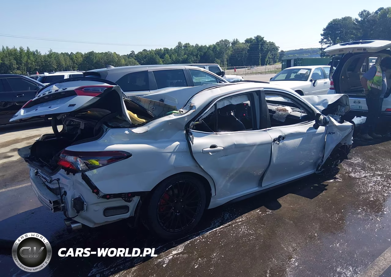 2022 Toyota Camry Se VIN:4T1T11AK1NU044813 - 4