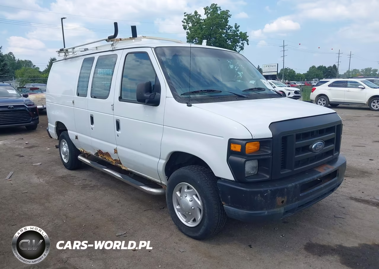 2012 Ford E-350 Super Duty Commercial