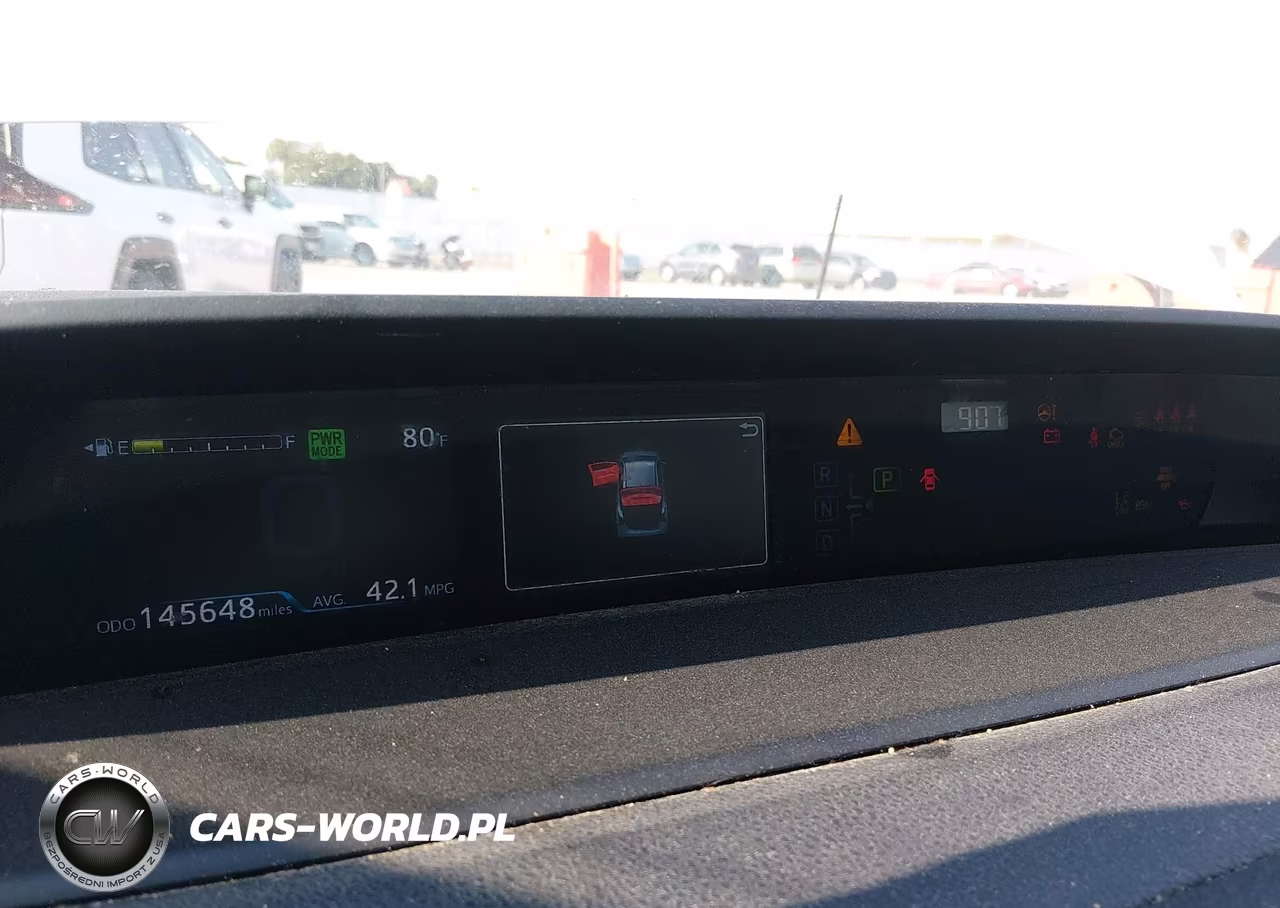2022 Toyota Prius Le VIN:JTDKAMFUXN3181332 - 7