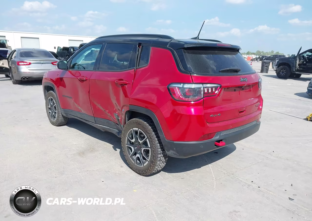 2025 Jeep Compass Trailhawk 4X4 VIN:3C4NJDDN9ST524625 - 3