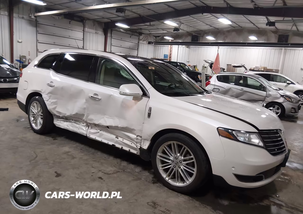 2019 Lincoln Mkt Reserve – zdjęcie 1 z 18