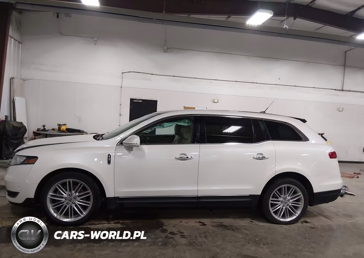 2019 Lincoln Mkt Reserve VIN:2LMHJ5AT6KBL03677 - 15