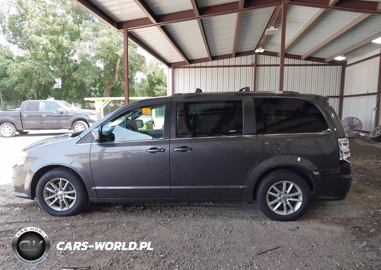 2019 Dodge Grand Caravan Sxt VIN:2C4RDGCG9KR736926 - 14