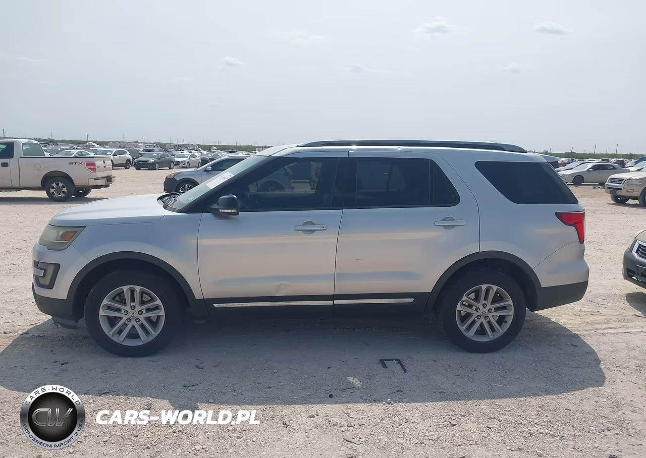2016 Ford Explorer Xlt VIN:1FM5K7D82GGC57926 - 14