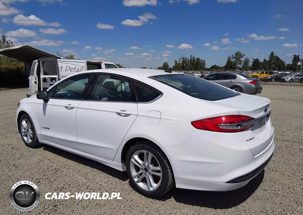 2018 Ford Fusion Hybrid S VIN:3FA6P0UU4JR271475 - 3