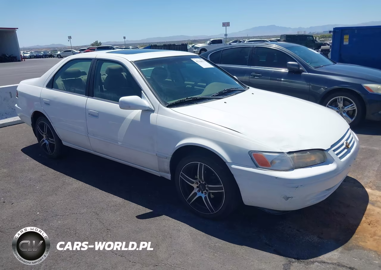 1999 Toyota Camry Le