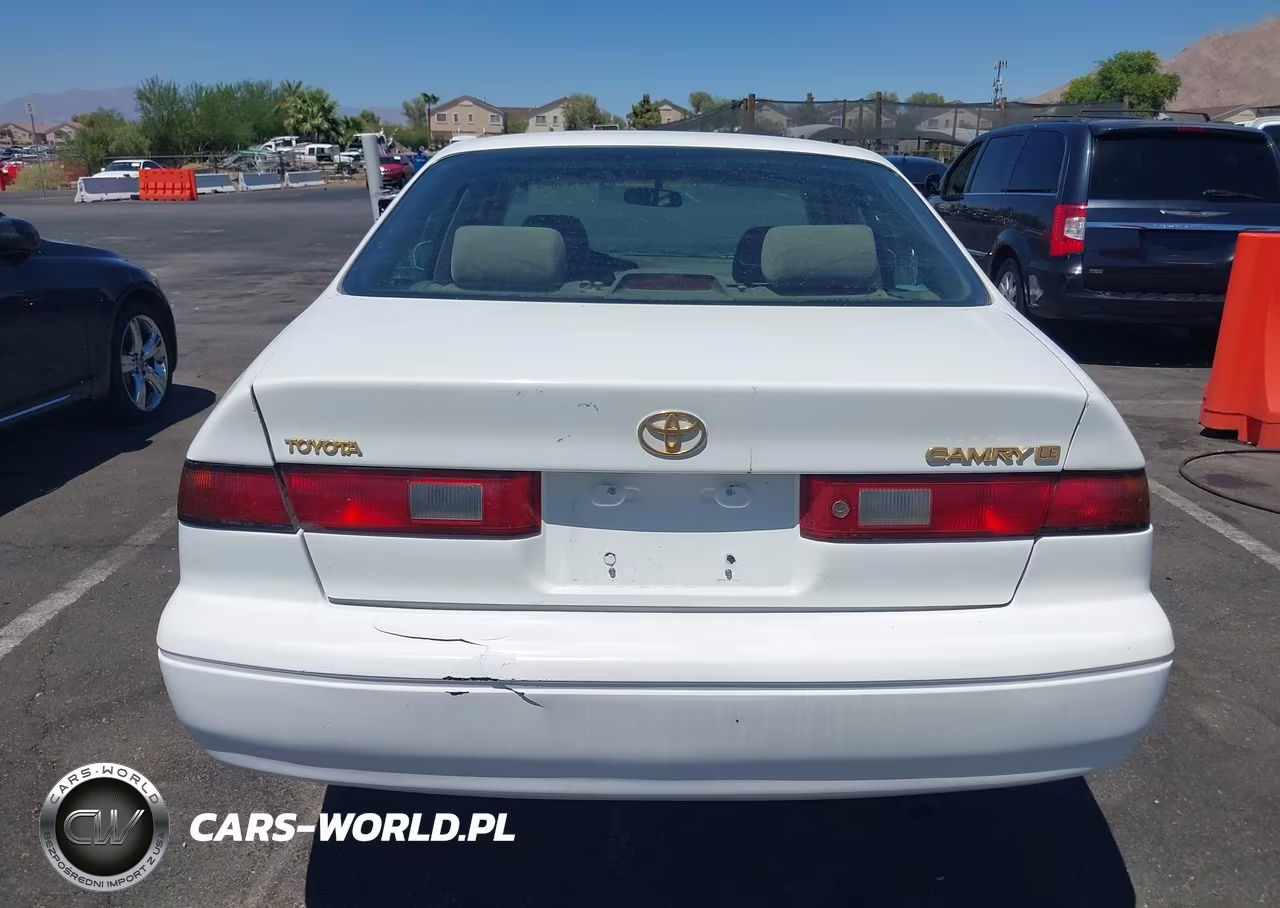 1999 Toyota Camry Le VIN:4T1BG28K9XU498753 - 6