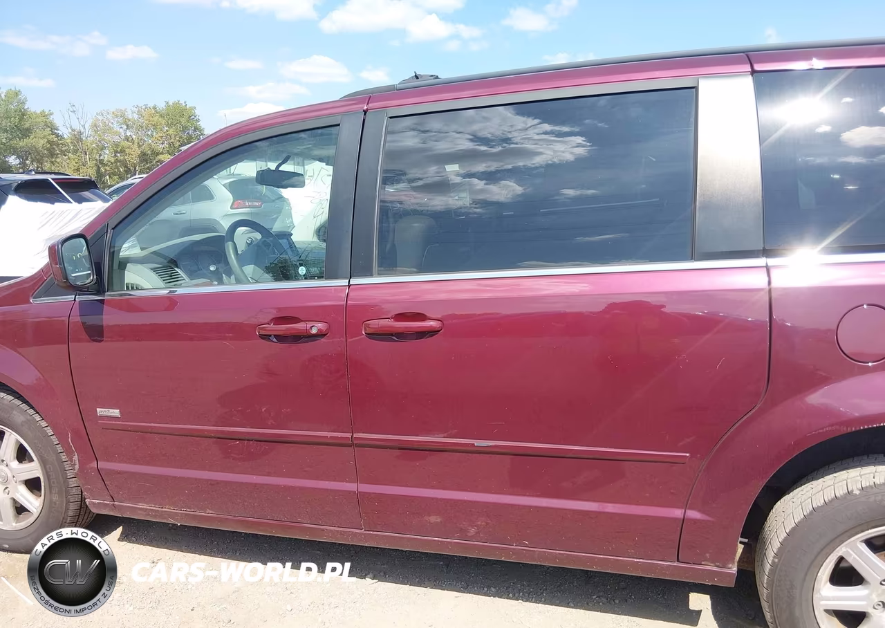 2008 Chrysler Town & Country Touring VIN:2A8HR54P38R730167 - 14