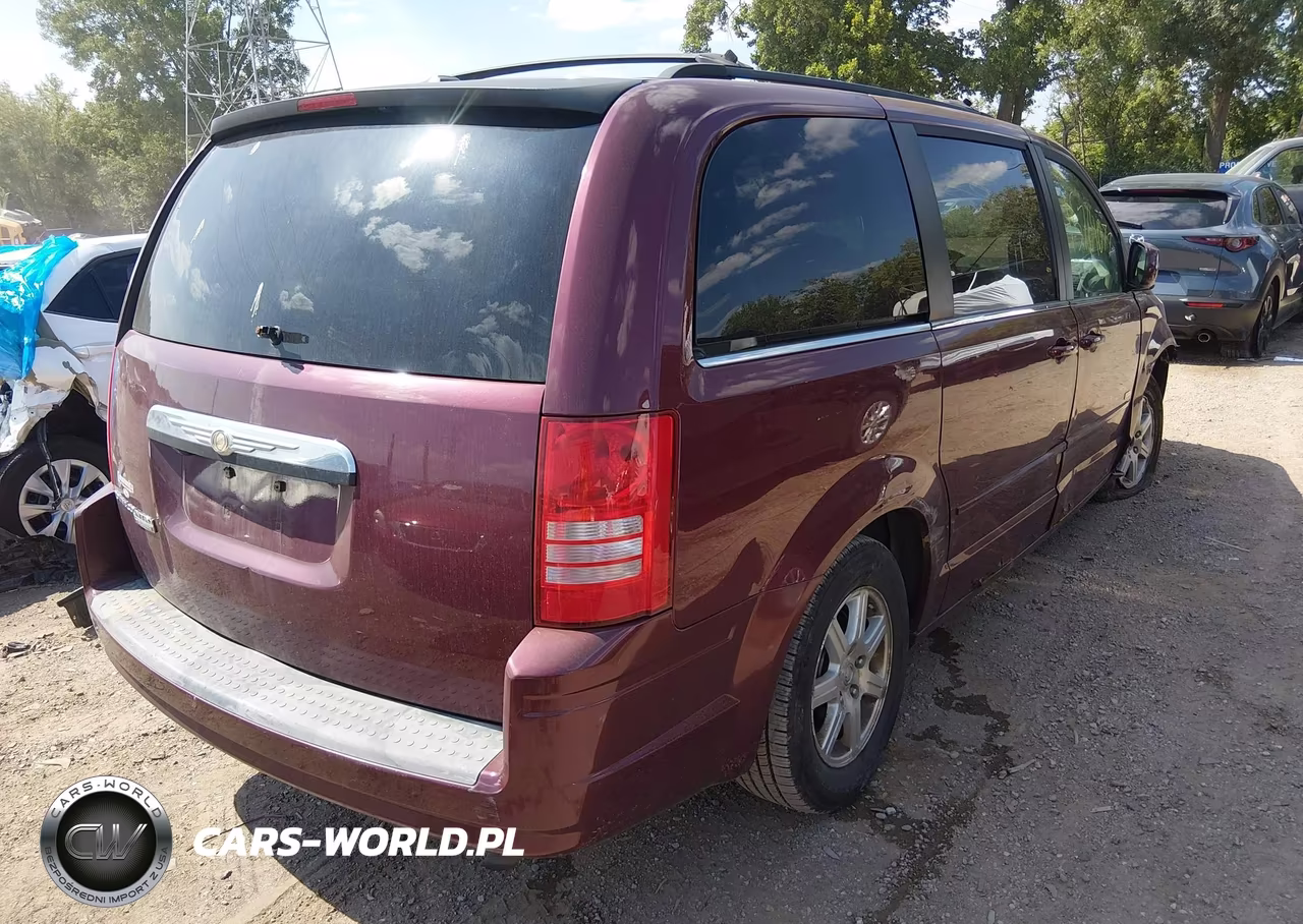 2008 Chrysler Town & Country Touring VIN:2A8HR54P38R730167 - 4