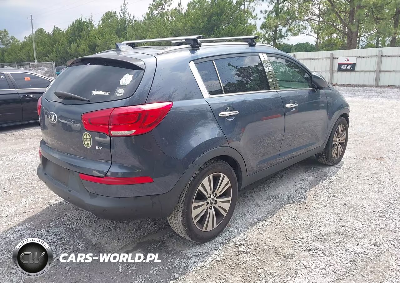 2016 Kia Sportage Ex VIN:KNDPC3AC0G7813405 - 4
