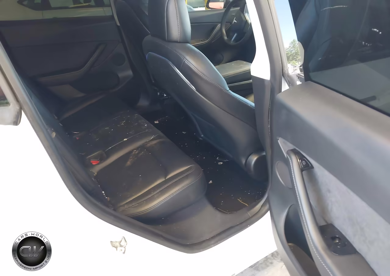 2020 Tesla Model Y Long Range Dual Motor All-Wheel Drive VIN:5YJYGDEE3LF058197 - 8