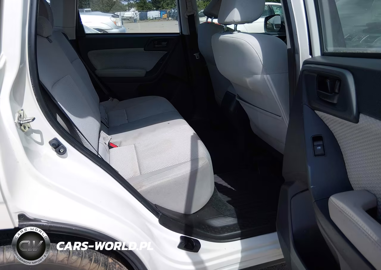 2018 Subaru Forester 2.5I VIN:JF2SJAAC1JG424706 - 8