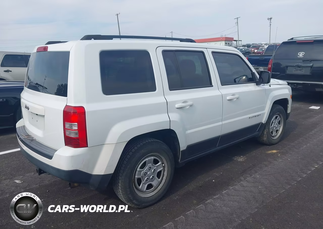 2015 Jeep Patriot Sport VIN:1C4NJPBA3FD340875 - 4