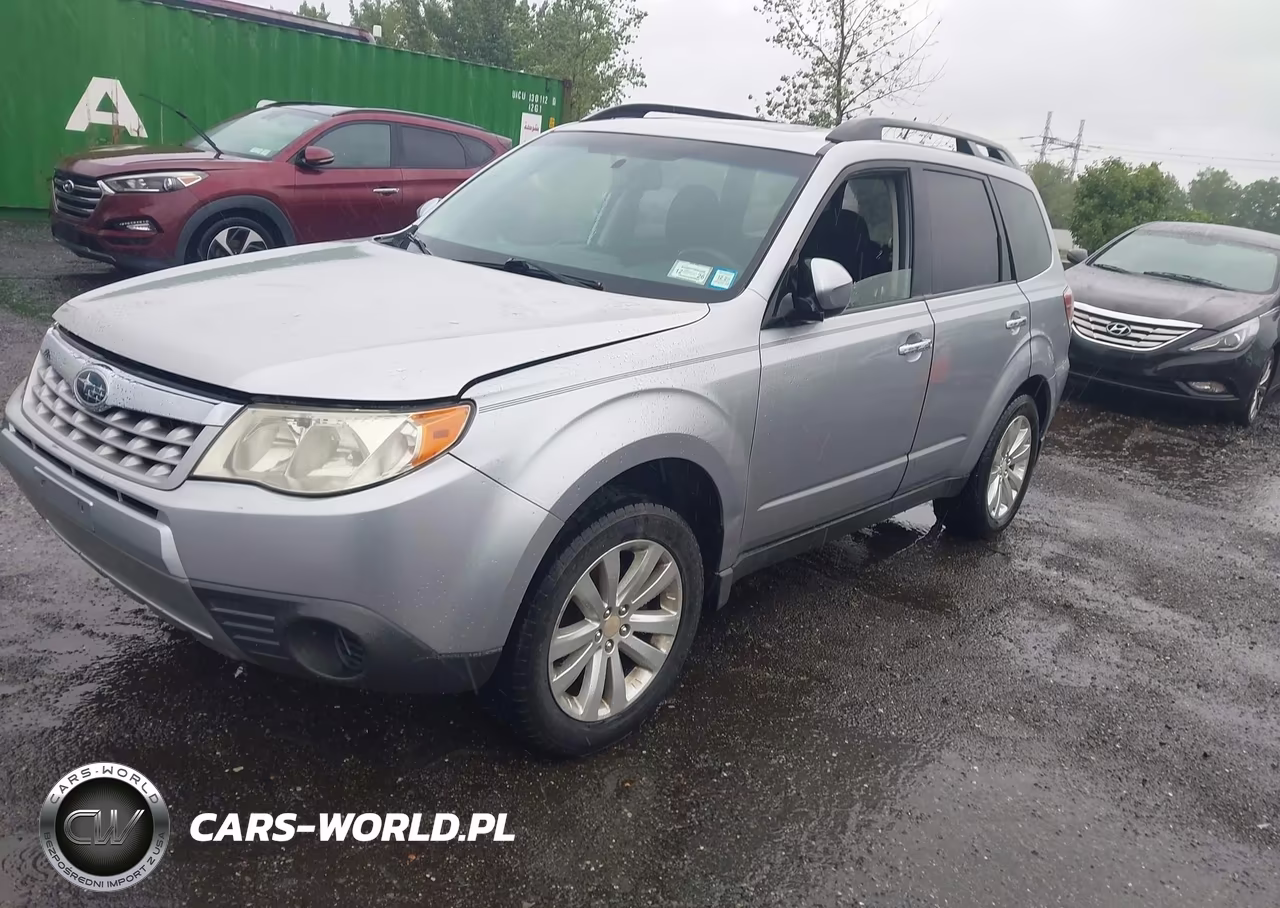 2012 Subaru Forester 2.5X Premium VIN:JF2SHADC4CH430553 - 2