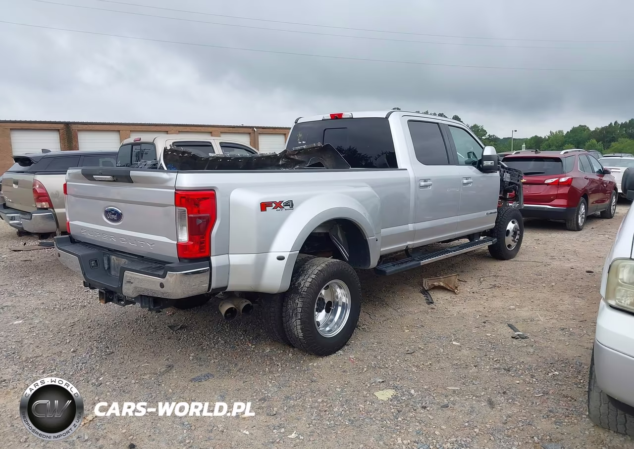 2018 Ford F-350 Lariat VIN:1FT8W3DT5JEB08061 - 4