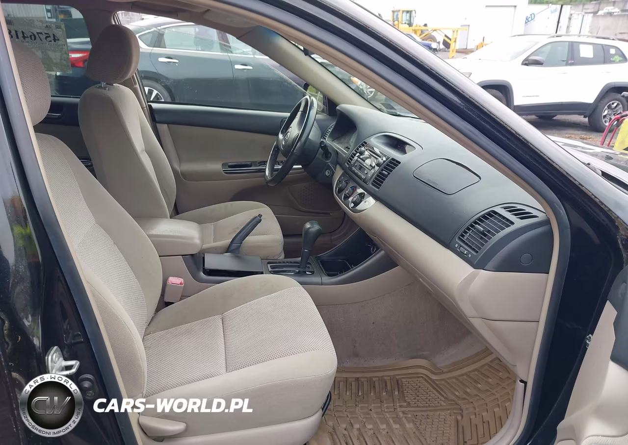 2004 Toyota Camry Se V6 VIN:4T1BA32K04U505679 - 5