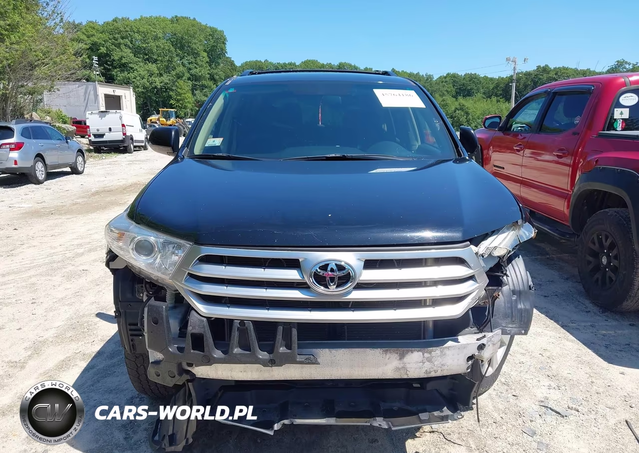 2012 Toyota Highlander Base V6 VIN:5TDBK3EH6CS134533 - 12