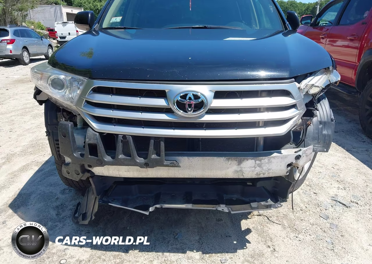 2012 Toyota Highlander Base V6 VIN:5TDBK3EH6CS134533 - 17