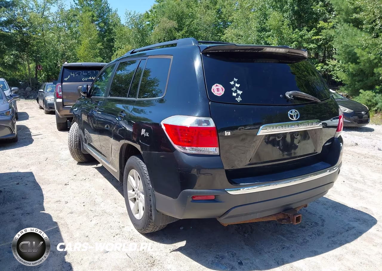 2012 Toyota Highlander Base V6 VIN:5TDBK3EH6CS134533 - 3