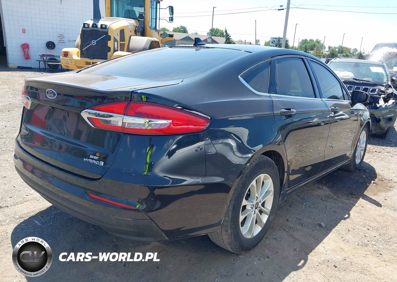 2019 Ford Fusion Hybrid Se VIN:3FA6P0LU2KR235173 - 4