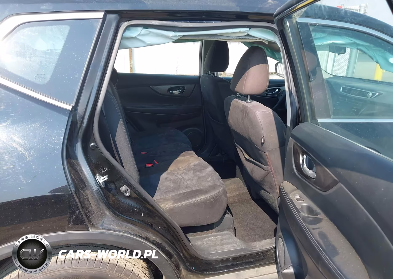 2015 Nissan Rogue S VIN:KNMAT2MV7FP540331 - 8