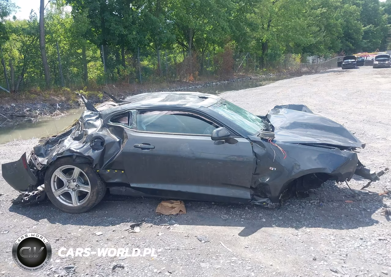 2018 Chevrolet Camaro 1Lt VIN:1G1FB1RX9J0189834 - 13