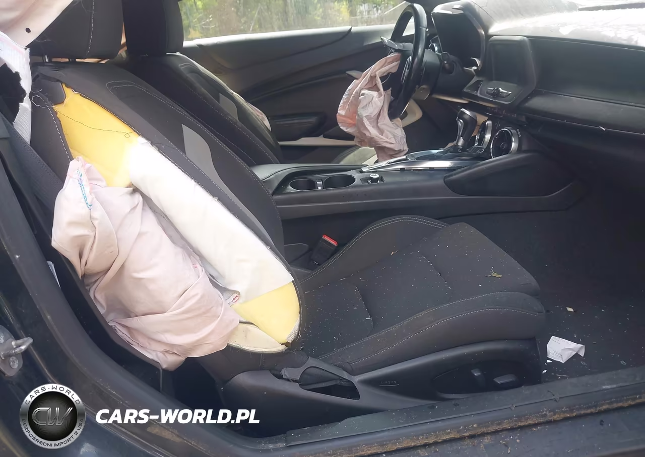 2018 Chevrolet Camaro 1Lt VIN:1G1FB1RX9J0189834 - 5