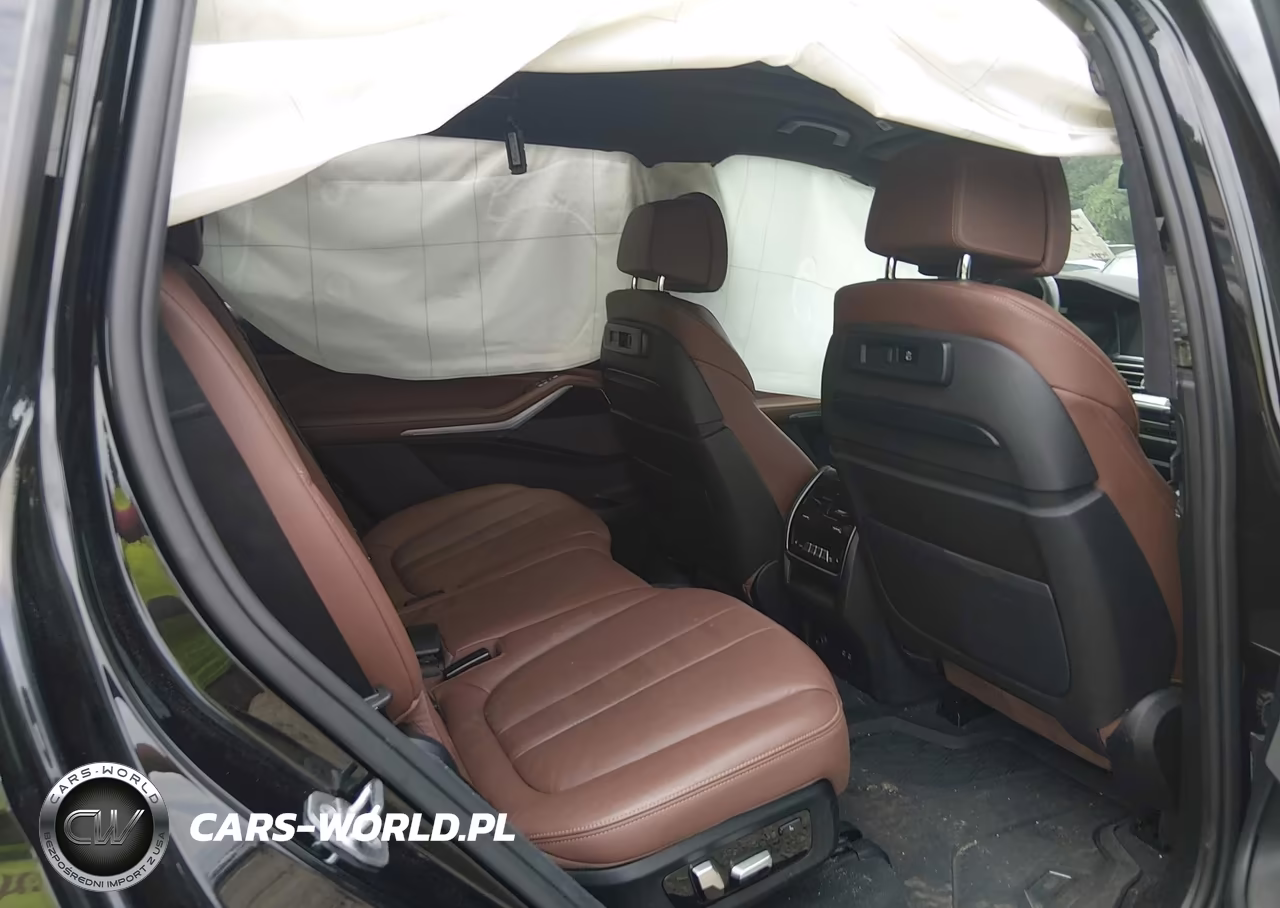 2020 BMW X7 xDrive40I VIN:5UXCW2C03L9C18048 - 8