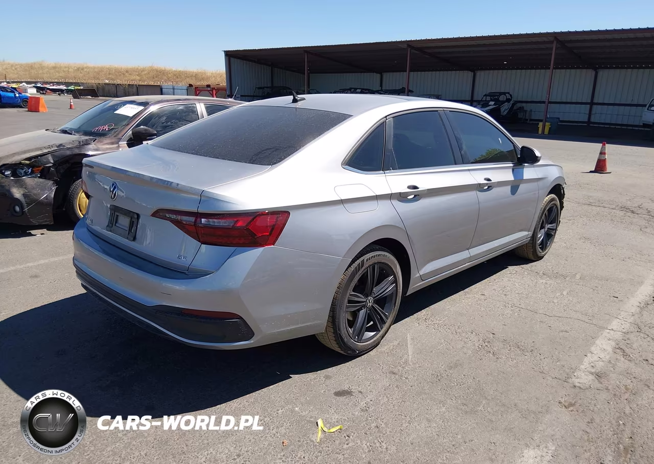 2022 Volkswagen Jetta 1.5T Se VIN:3VW7M7BUXNM011858 - 4