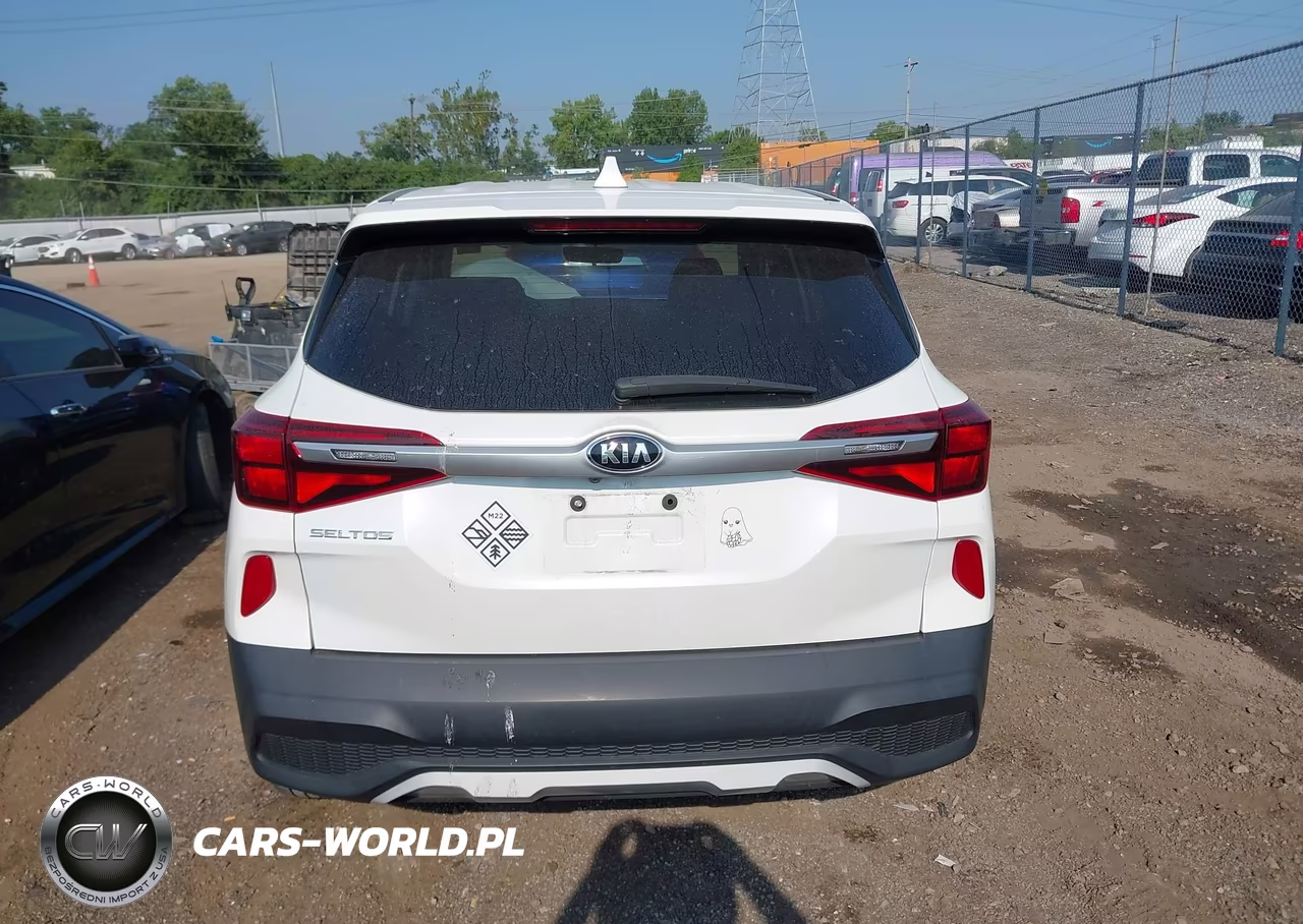 2021 Kia Seltos Lx VIN:KNDEPCAA3M7184700 - 17